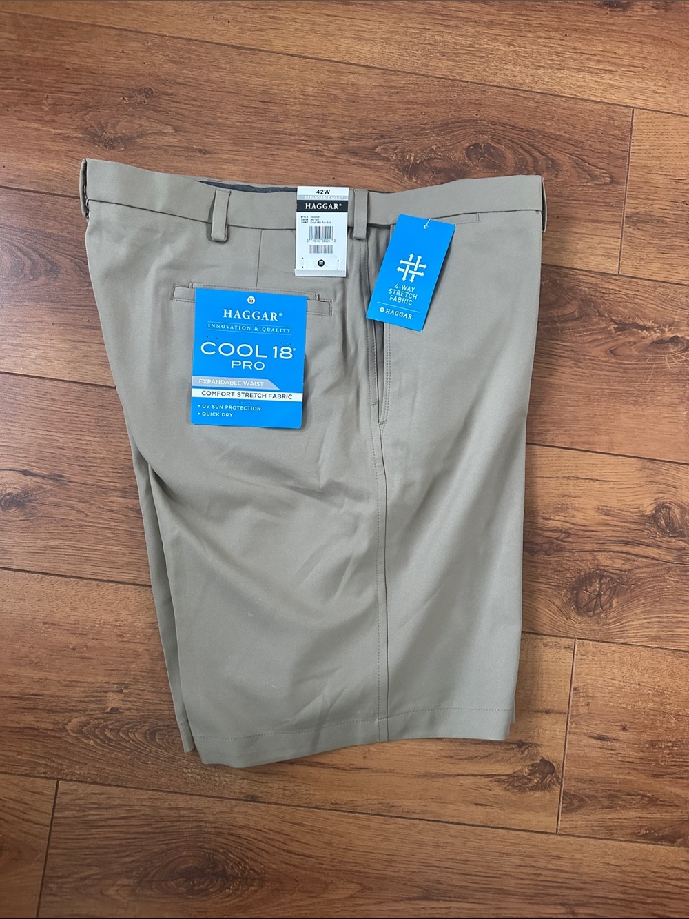 Haggar Cool 18 Pro Flat Front Shorts in Light Khaki